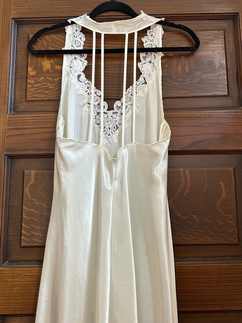 Vintage Cream Satin Nightgown with Lace Trim - Picture 3 of 10